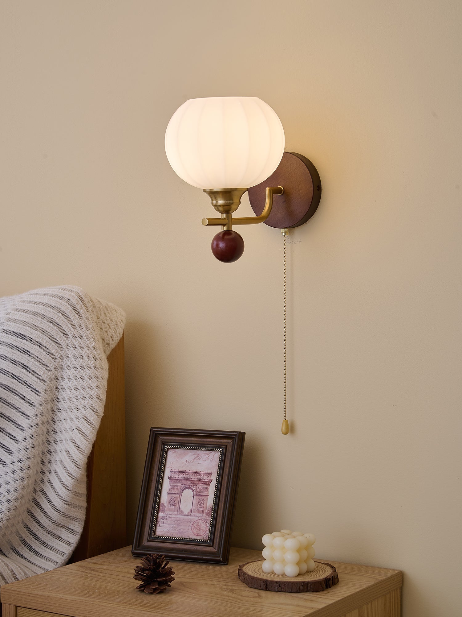 Lumea Crest Wall Lamp - Letslighting