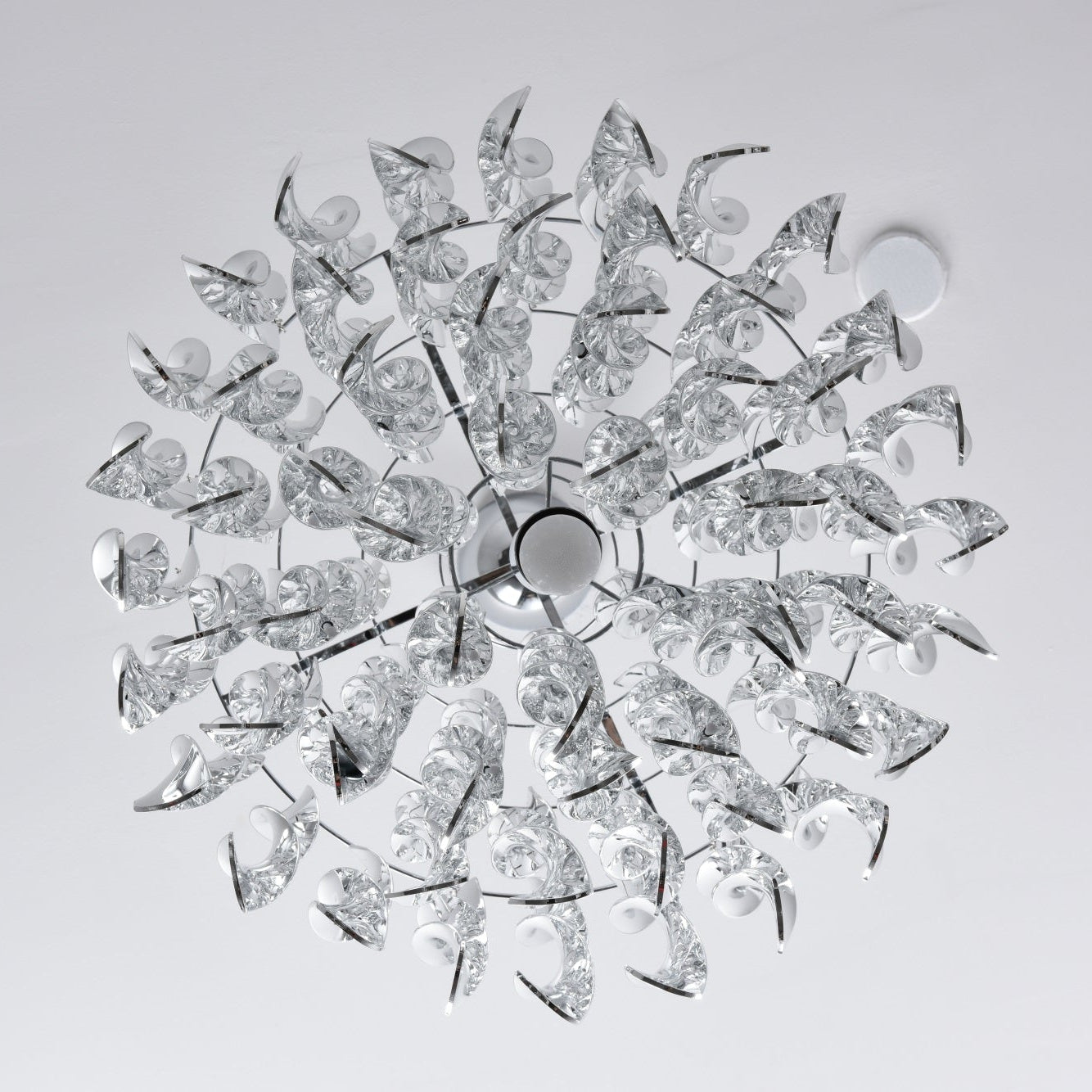Isoran Luxe Acrylic Chandelier - Letslighting