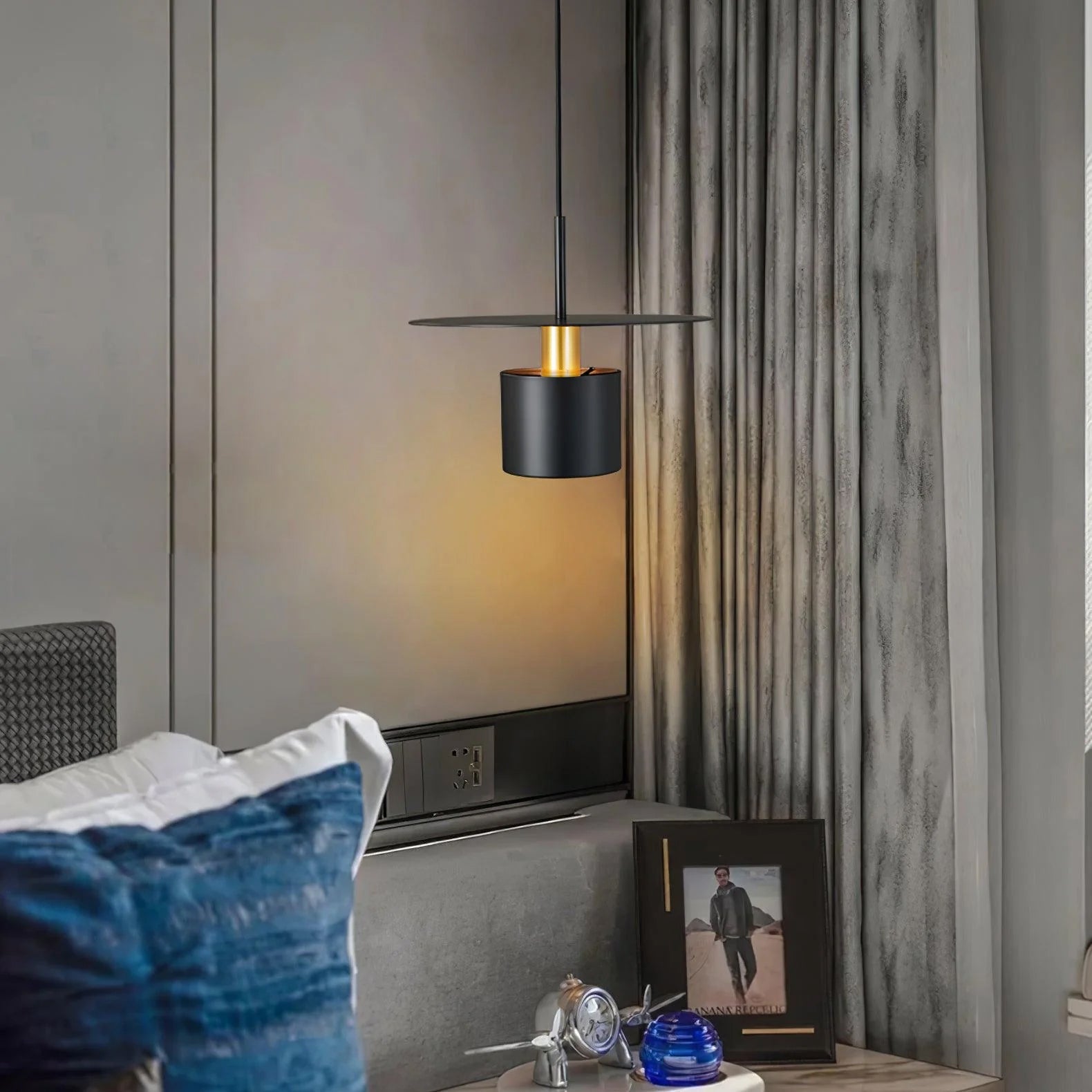Mercer Halo Pendant Lamp - Letslighting