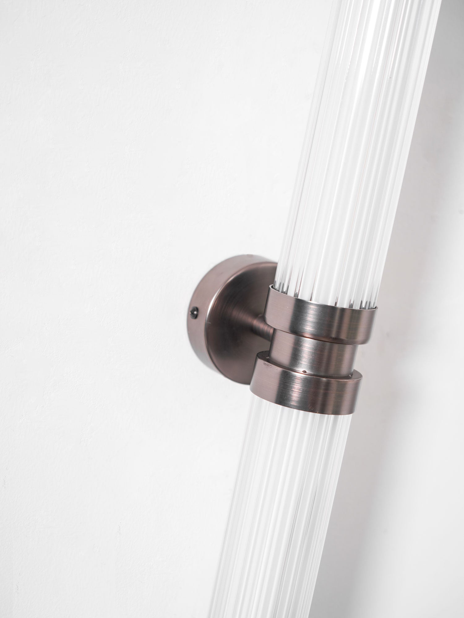 Meridian Vertical Wall Sconce - Letslighting