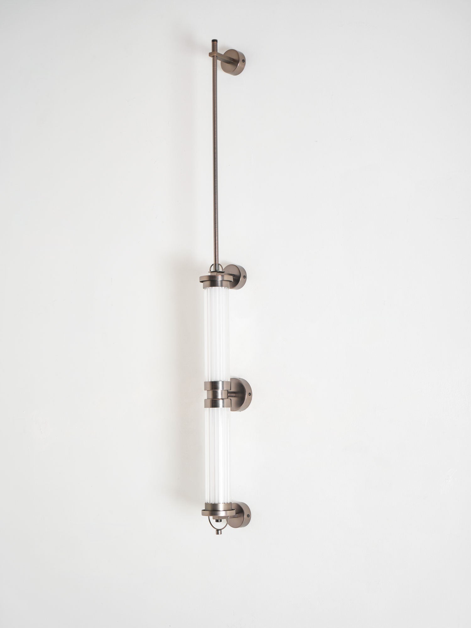 Meridian Vertical Wall Sconce - Letslighting