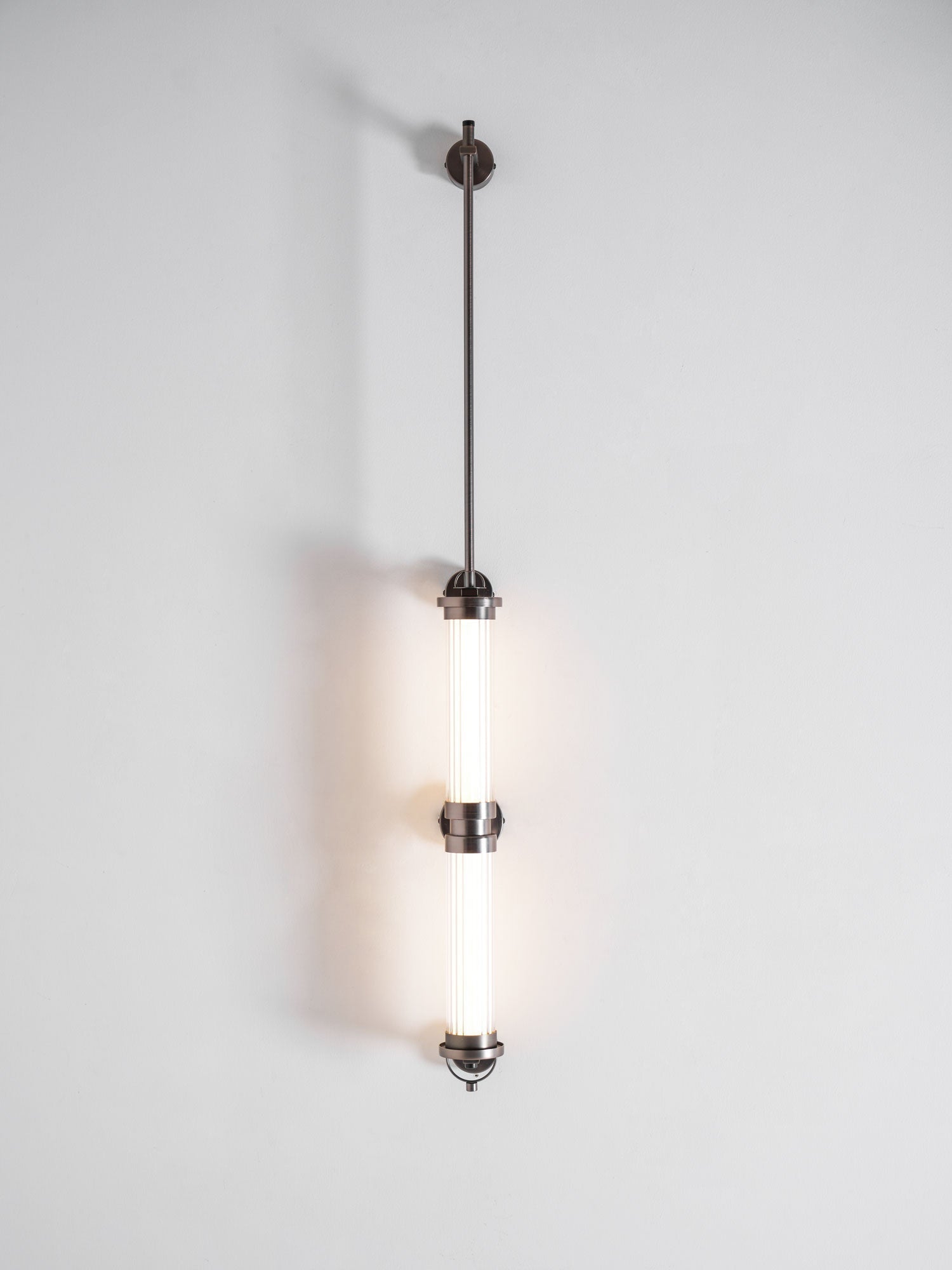 Meridian Vertical Wall Sconce - Letslighting