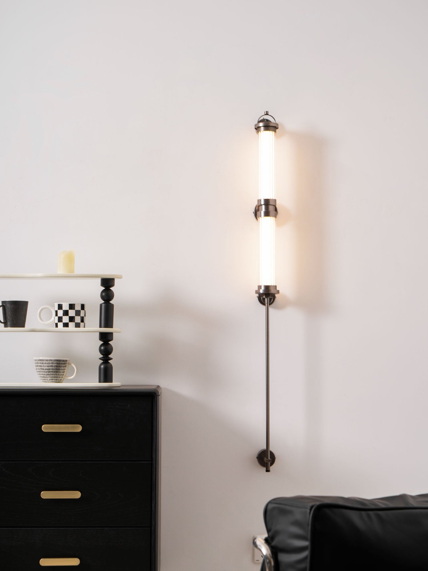 Meridian Vertical Wall Sconce - Letslighting