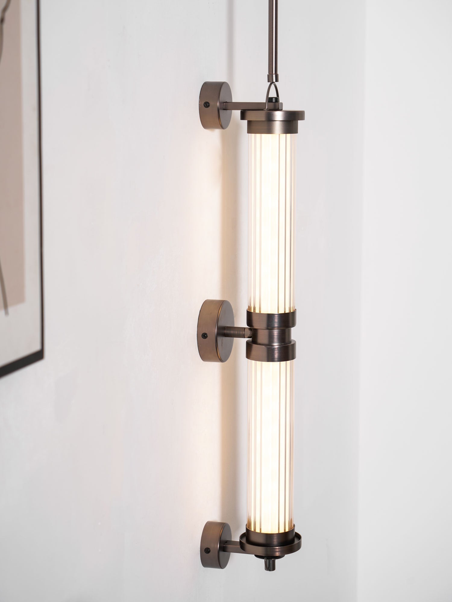 Meridian Vertical Wall Sconce - Letslighting