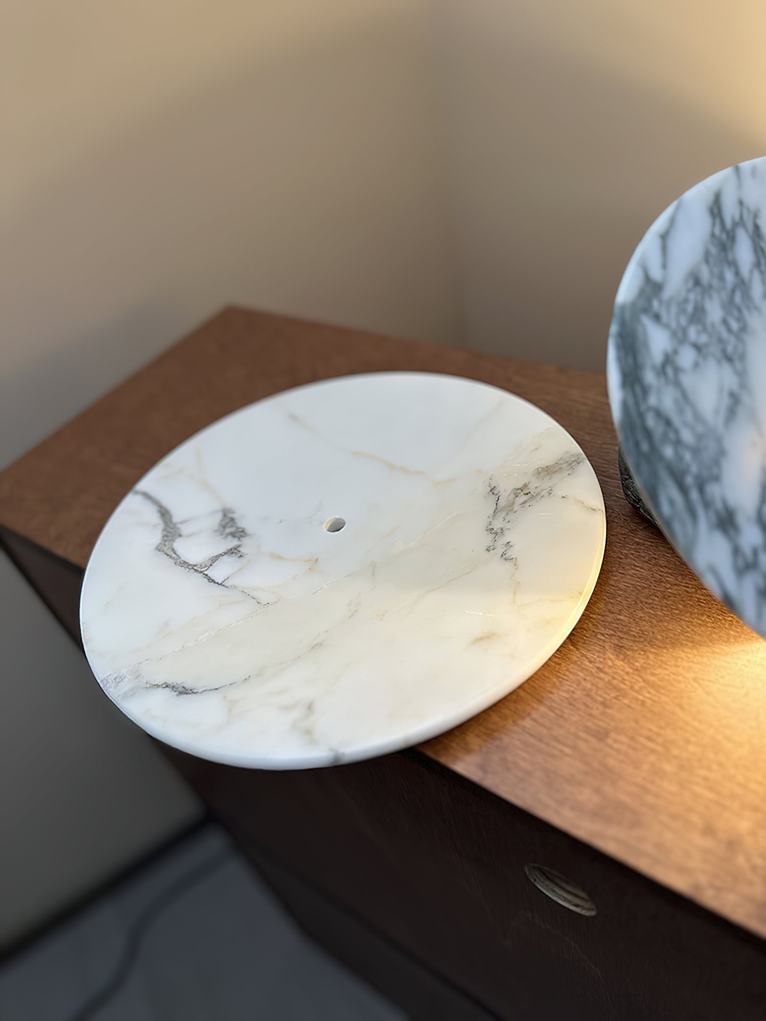 Messier Marble Wall Lamp - Letslighting