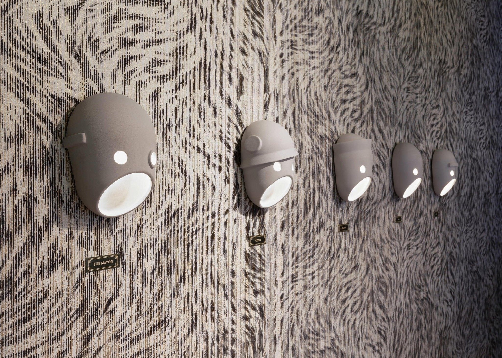 Mask Wall Light - Letslighting