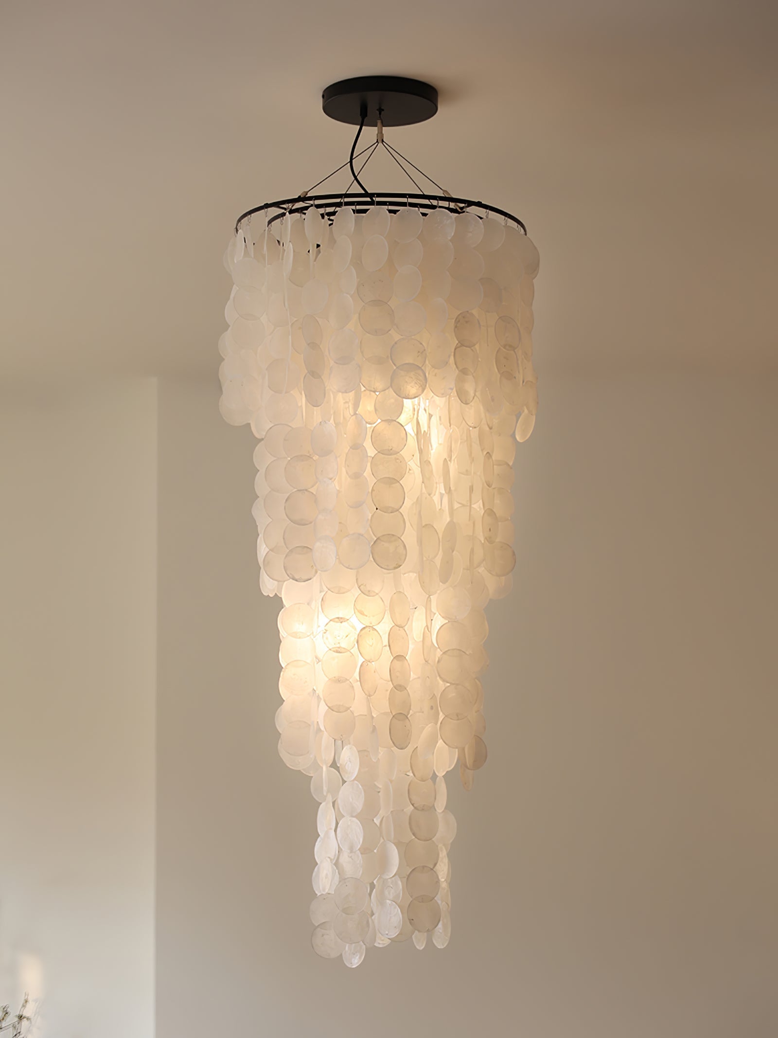 Eloryra Cascading Glass Chandelier - Letslighting