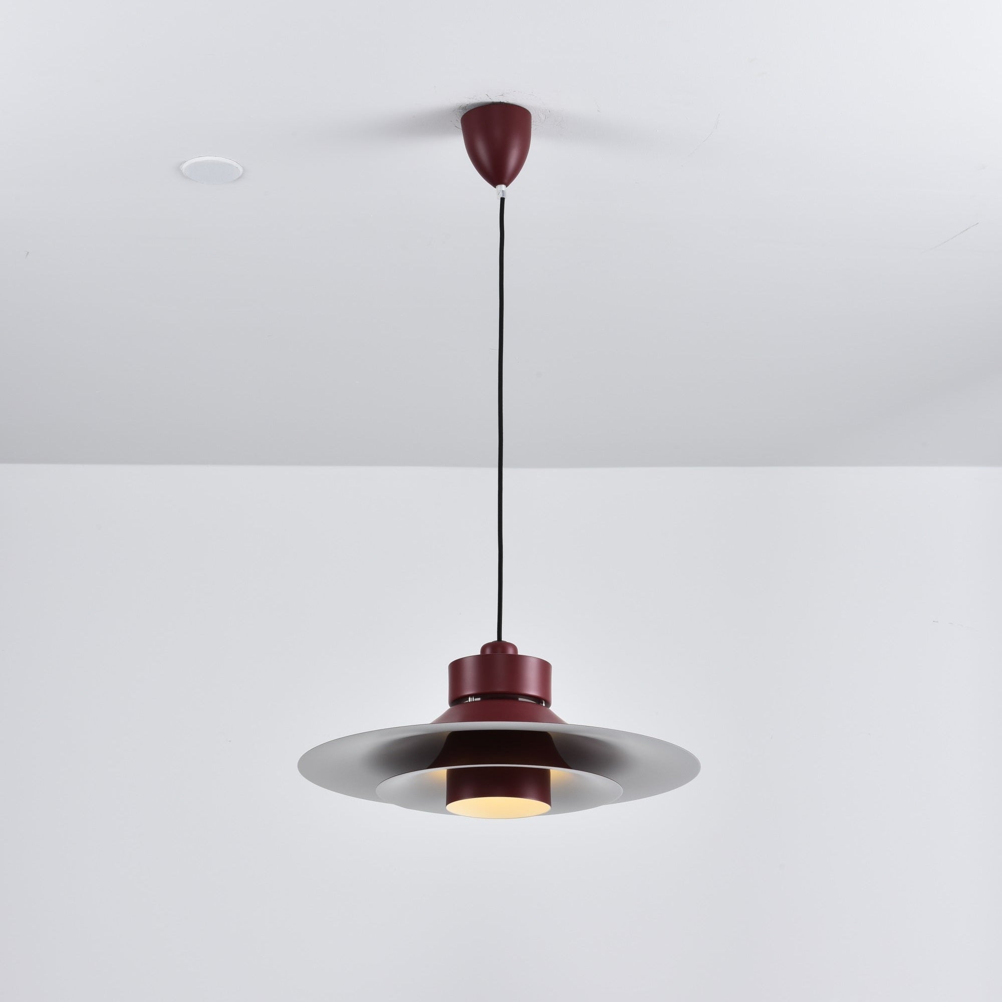 Sadie Minimalist Metal Pendant Lamp - Letslighting