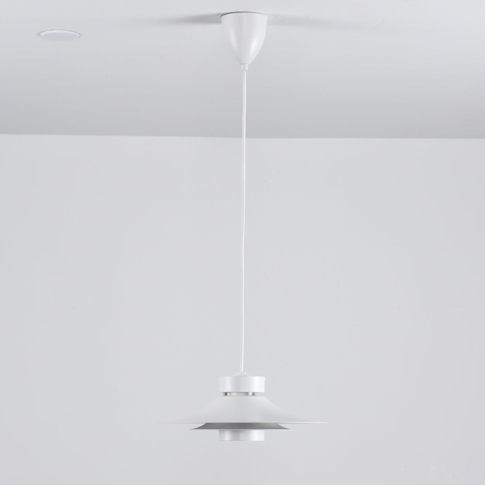 Sadie Minimalist Metal Pendant Lamp - Letslighting