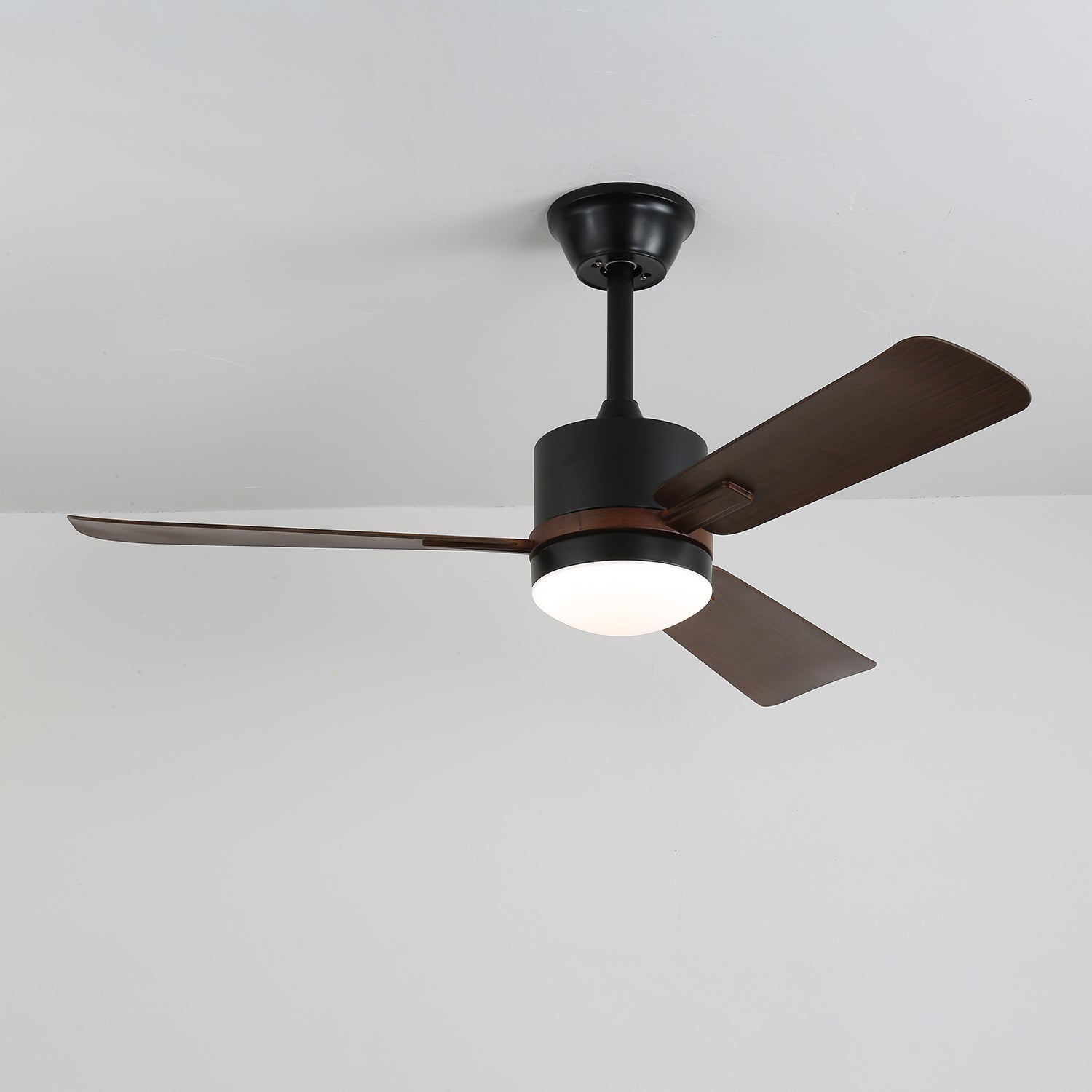 Zeyra Ventilador de Techo Moderno de Madera con Luz