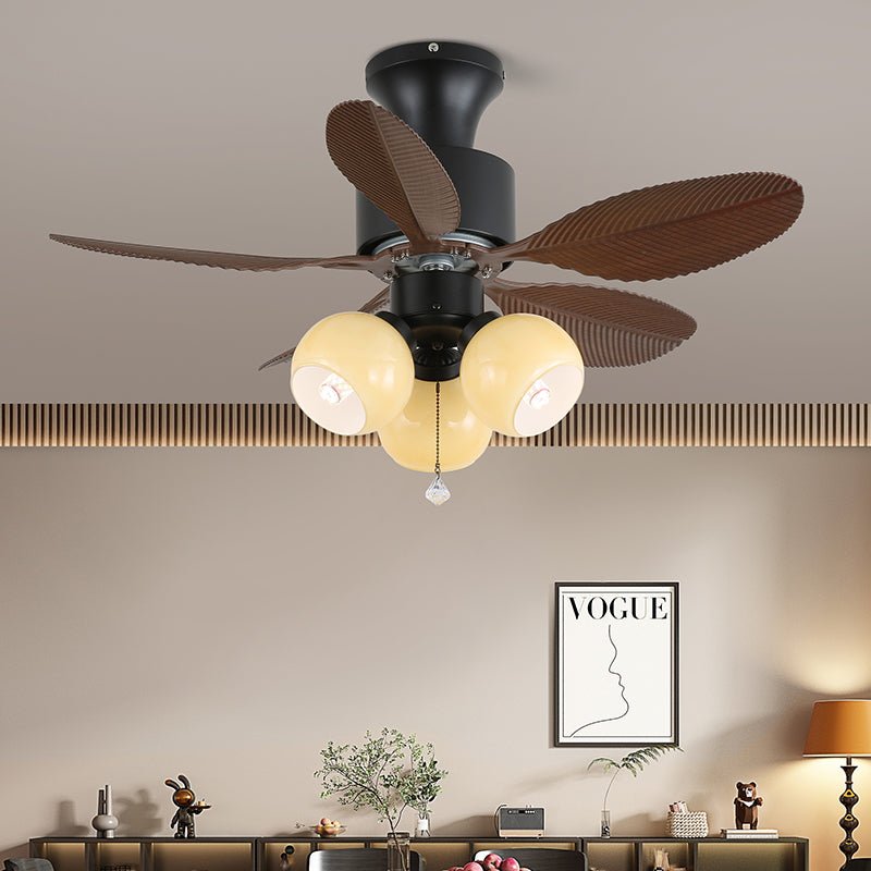 Mando a distancia para el ventilador y la luz.