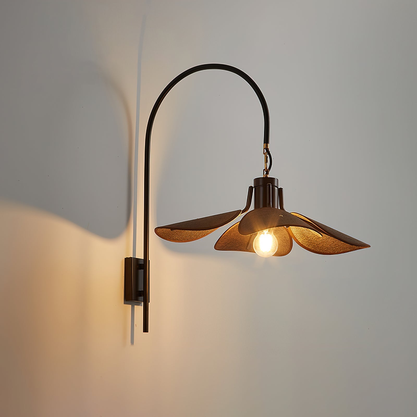 Petal Bloom Wall Lamp - Letslighting