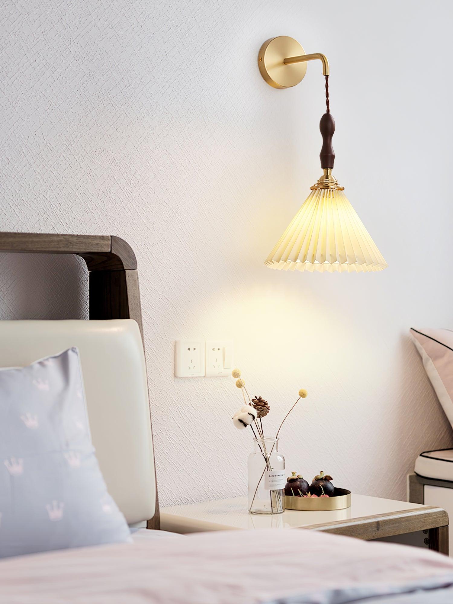 Pleated Wooden Wall Lamp - Letslighting