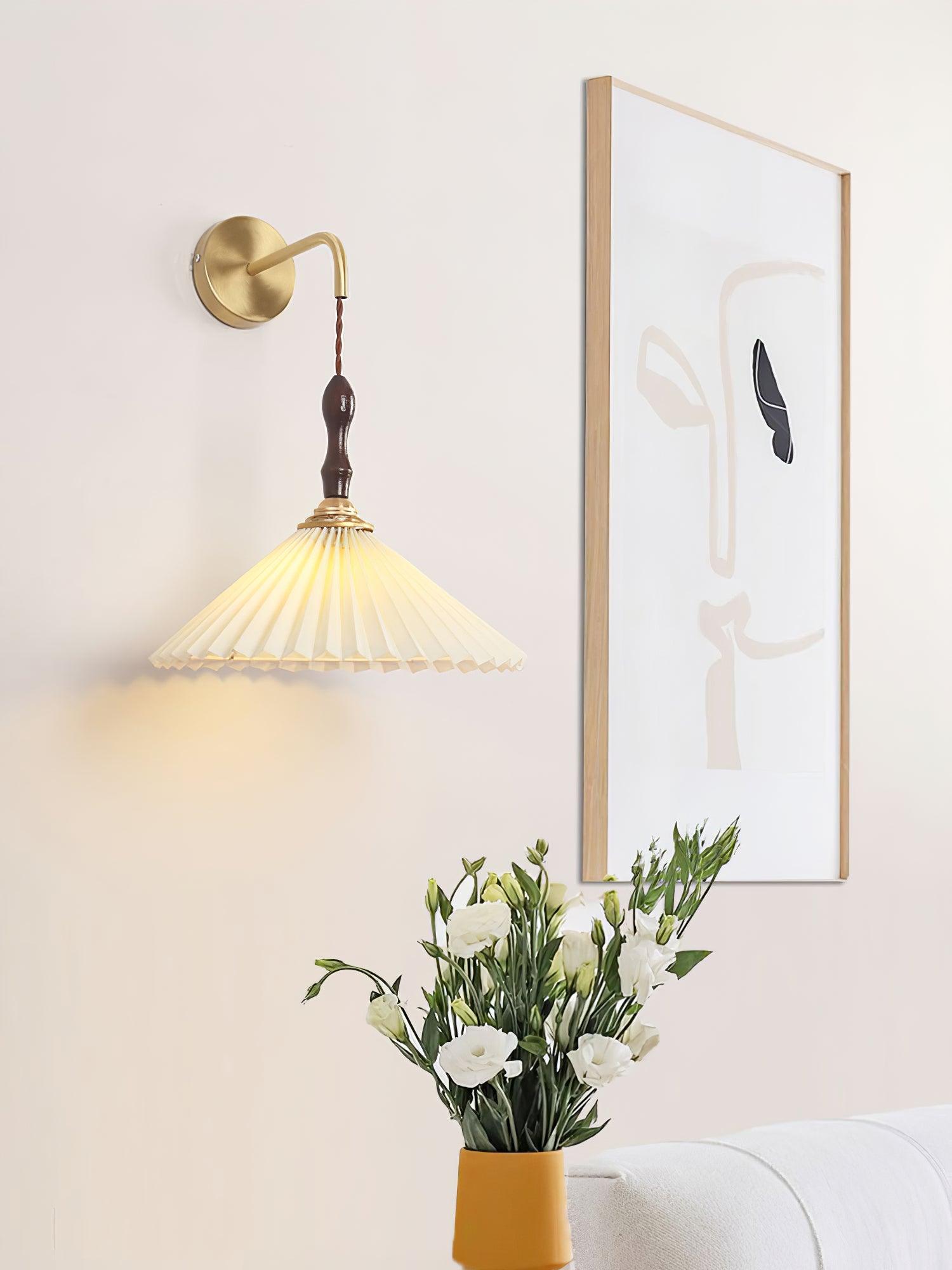 Pleated Wooden Wall Lamp - Letslighting