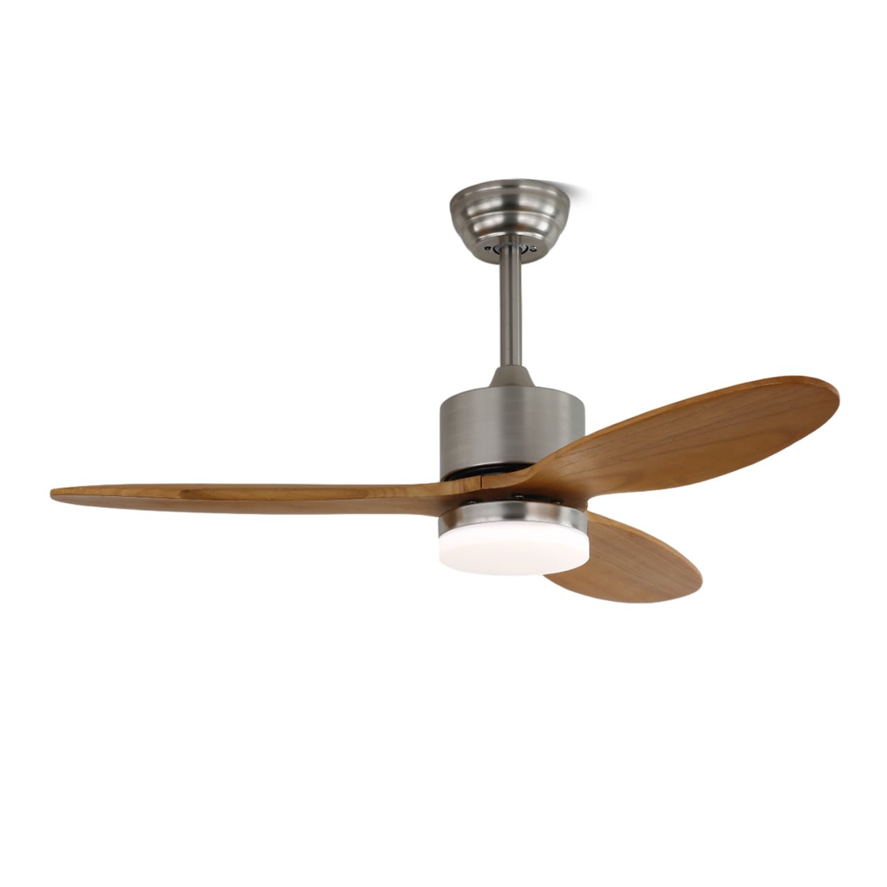 Ventilador de Techo Elara con Luz mostrando su diseño elegante