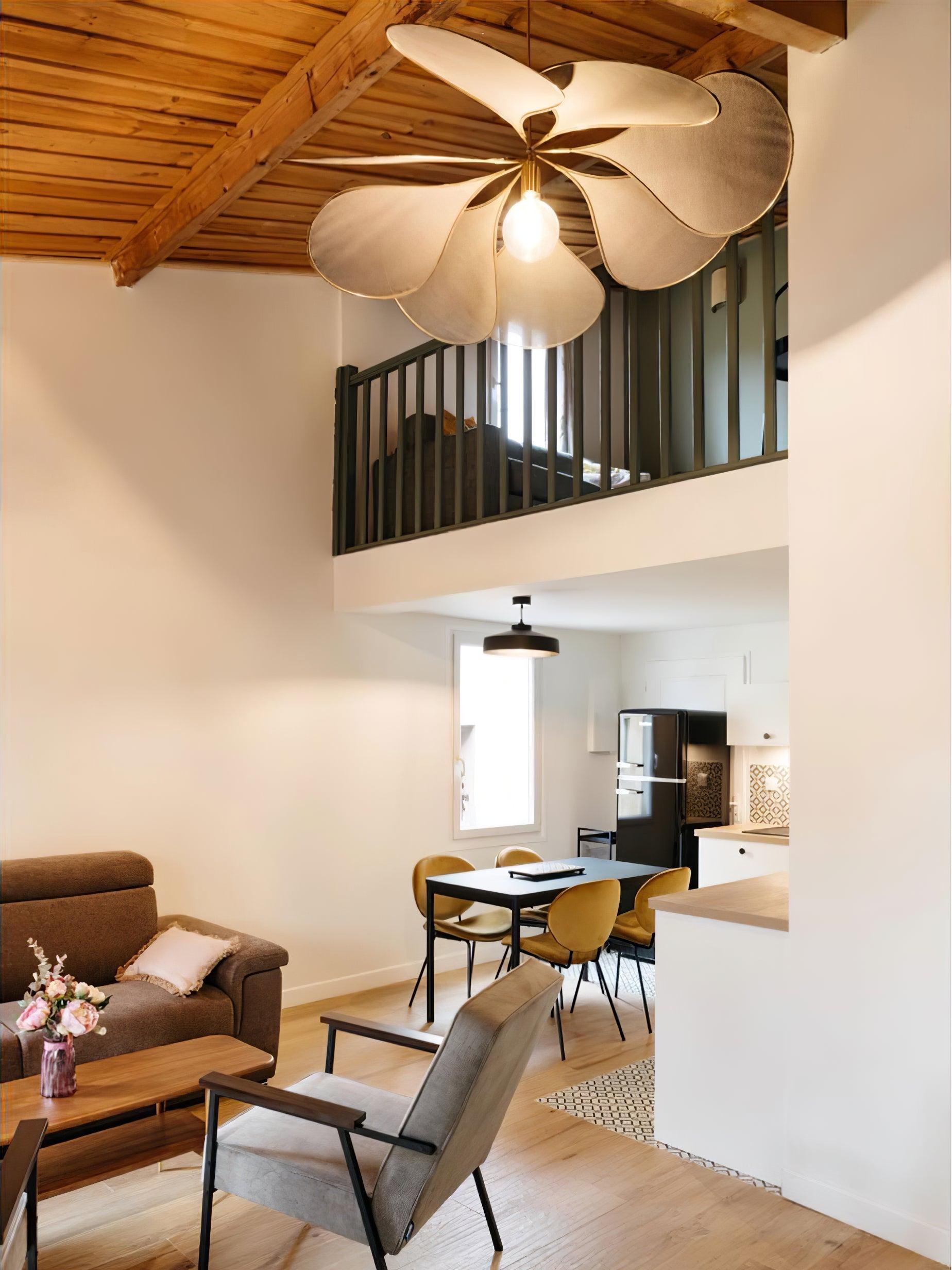Precieuse Petals Pendant Lamp - Letslighting