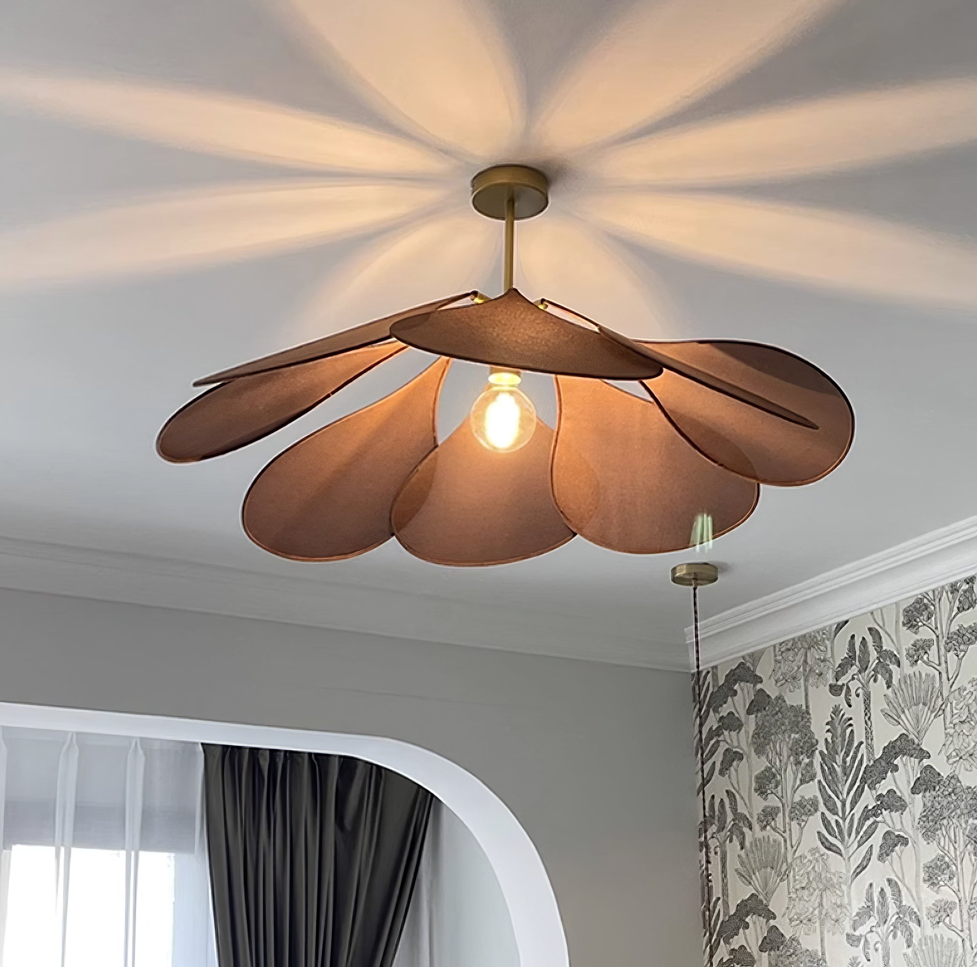 Precieuse Petals Pendant Lamp - Letslighting