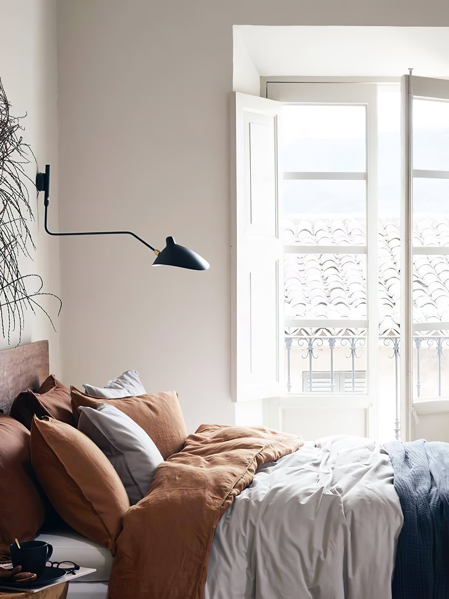 Serge Mouille Wall Sconce - Letslighting