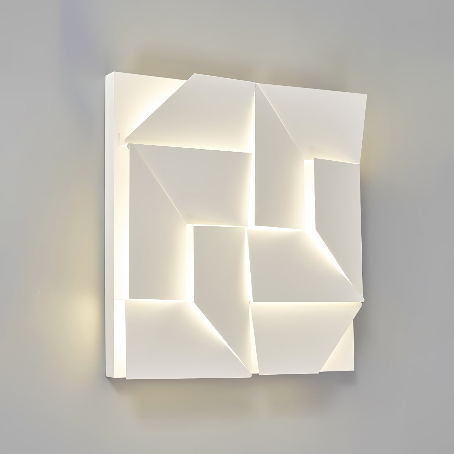 Shadows Grand Sconce - Letslighting