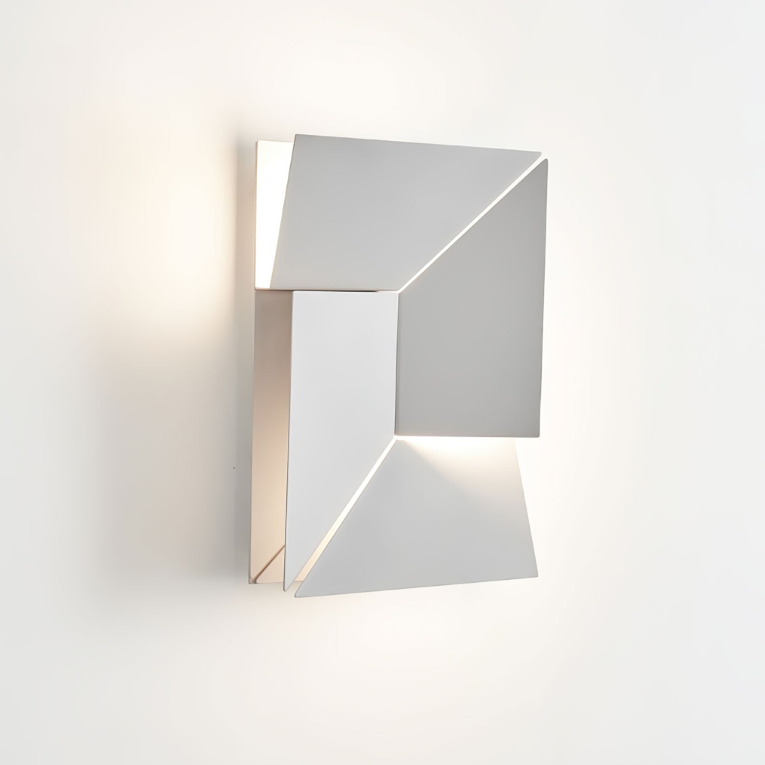 Shadows Grand Sconce - Letslighting