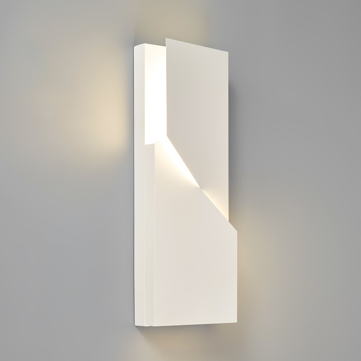 Shadows Grand Sconce - Letslighting