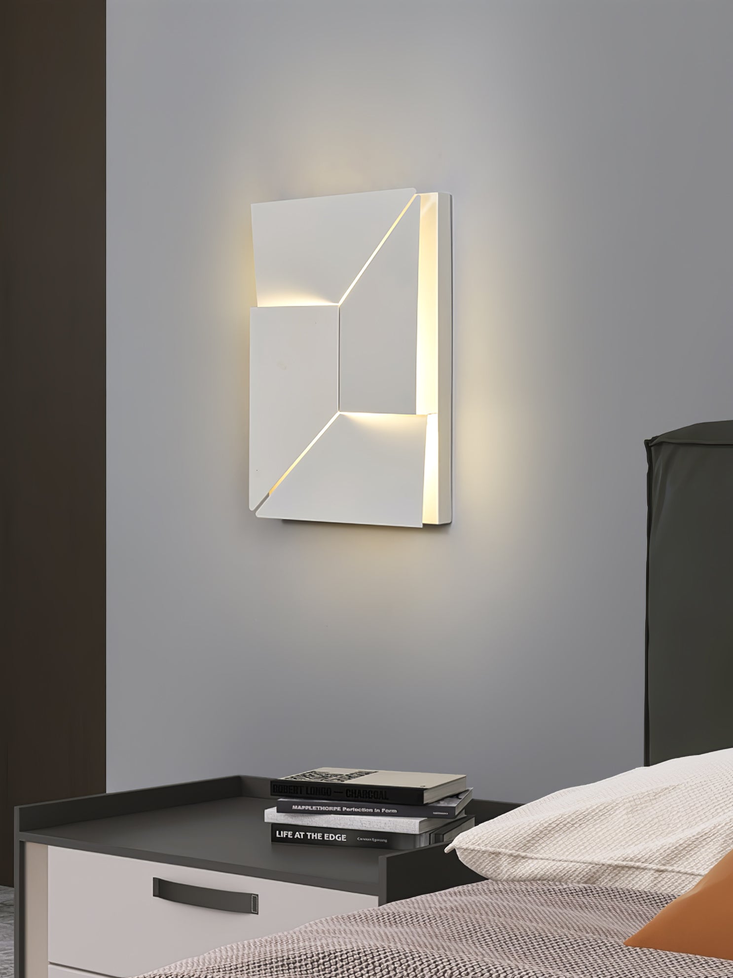 Shadows Grand Sconce - Letslighting