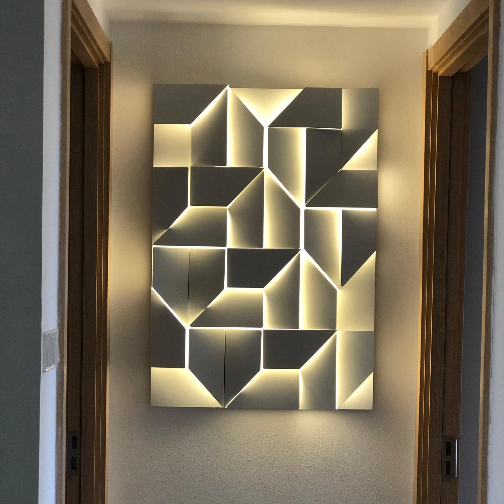 Shadows Grand Sconce - Letslighting