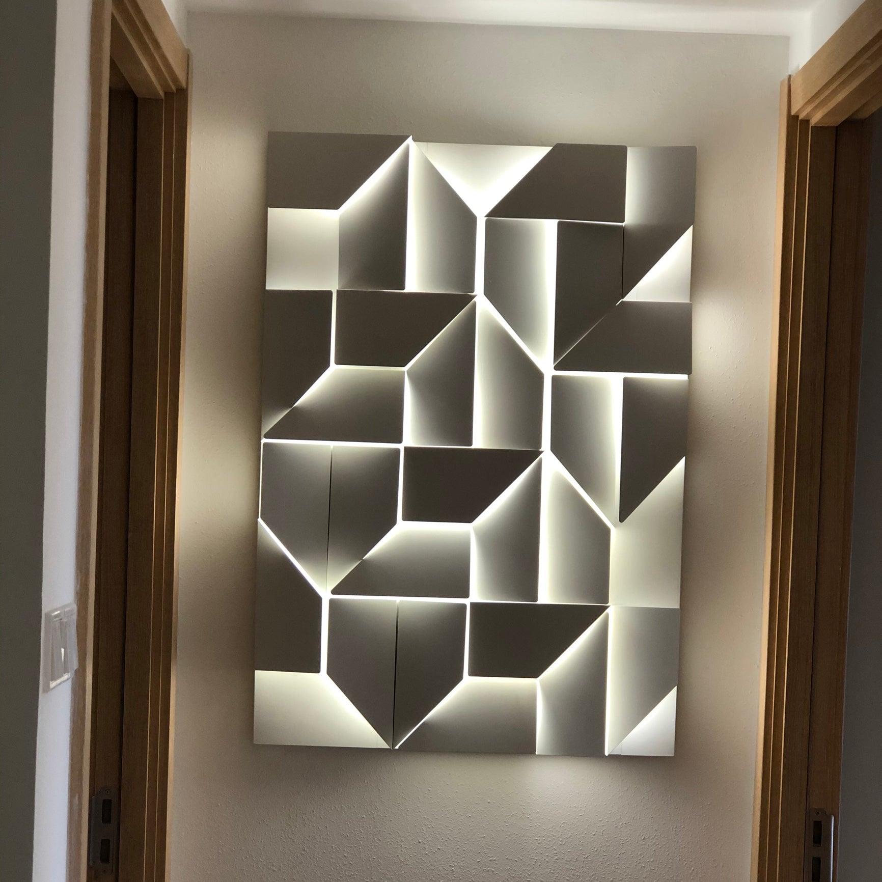 Shadows Grand Sconce - Letslighting