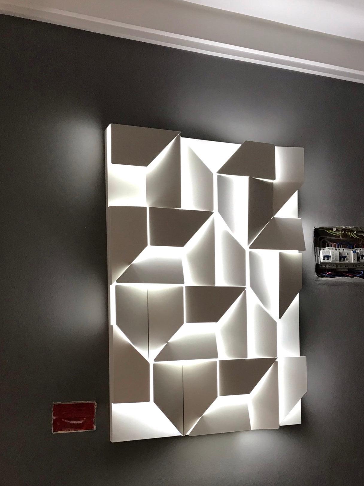 Shadows Grand Sconce - Letslighting