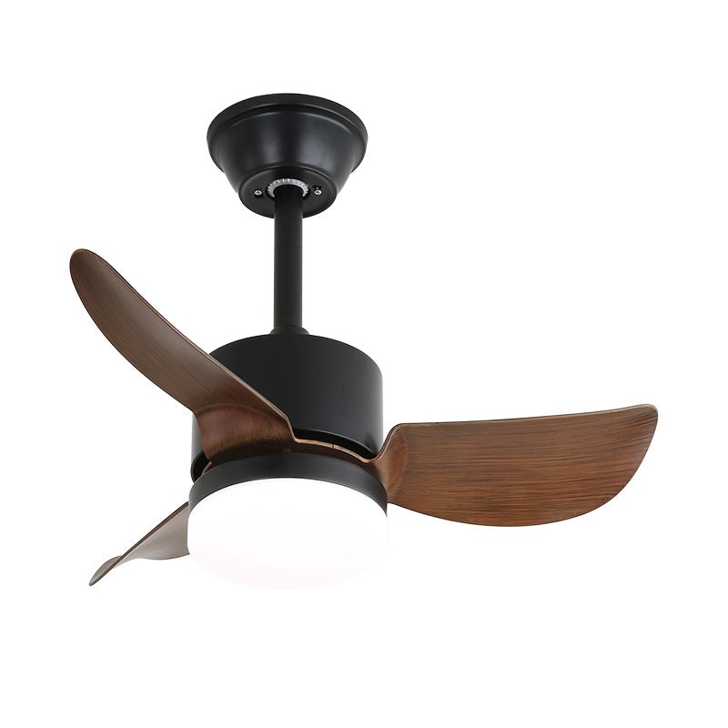 Vista de la instalación del Ventilador de Techo Arden Minimalista de Madera Negra con Luz