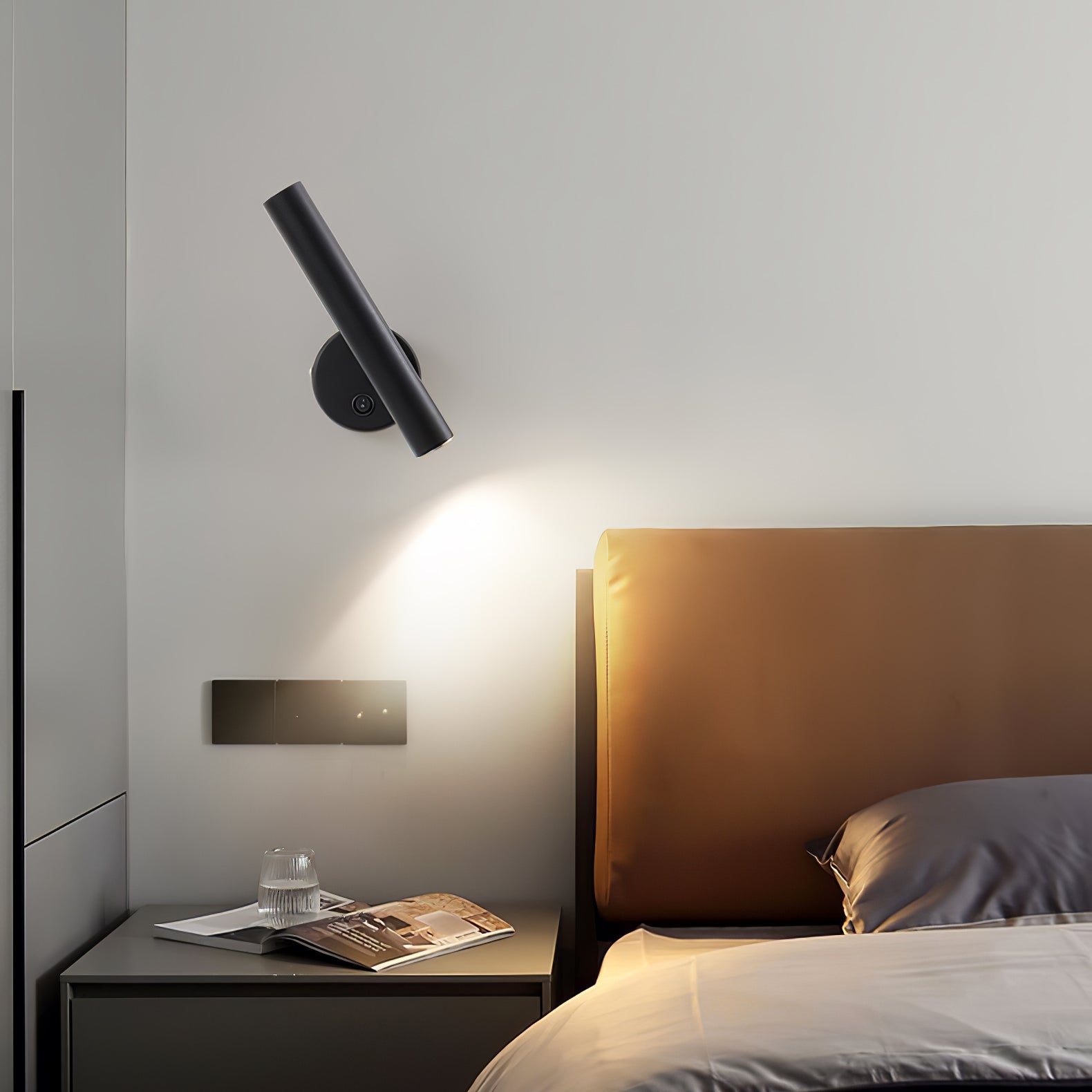 Slender Adjustable Wall Lamp - Letslighting