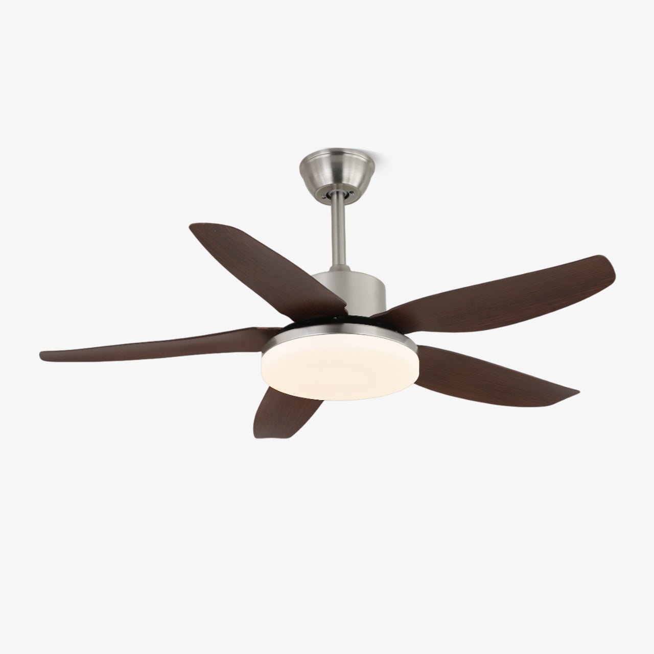 Lámpara ventilador de techo Eland de madera con aspas de nogal y LED integrado