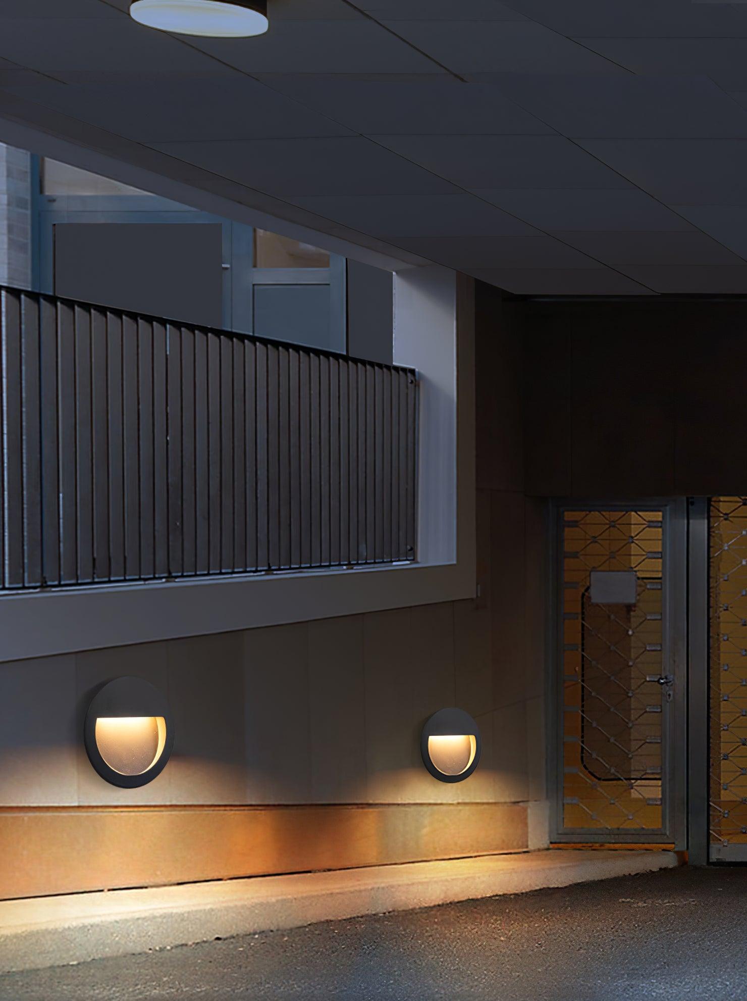 Viorse Acrylic Minimalist Wall Lamp - Letslighting