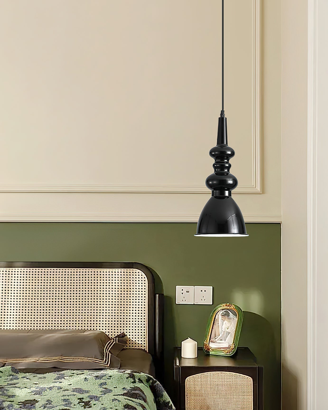 Svelte Noir Pendant Light - Letslighting
