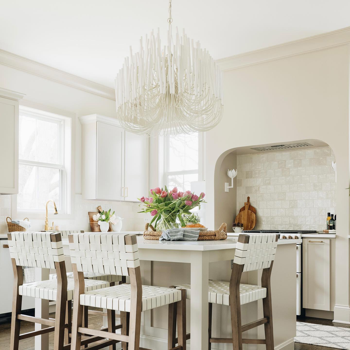 Swinton Chandelier - Letslighting