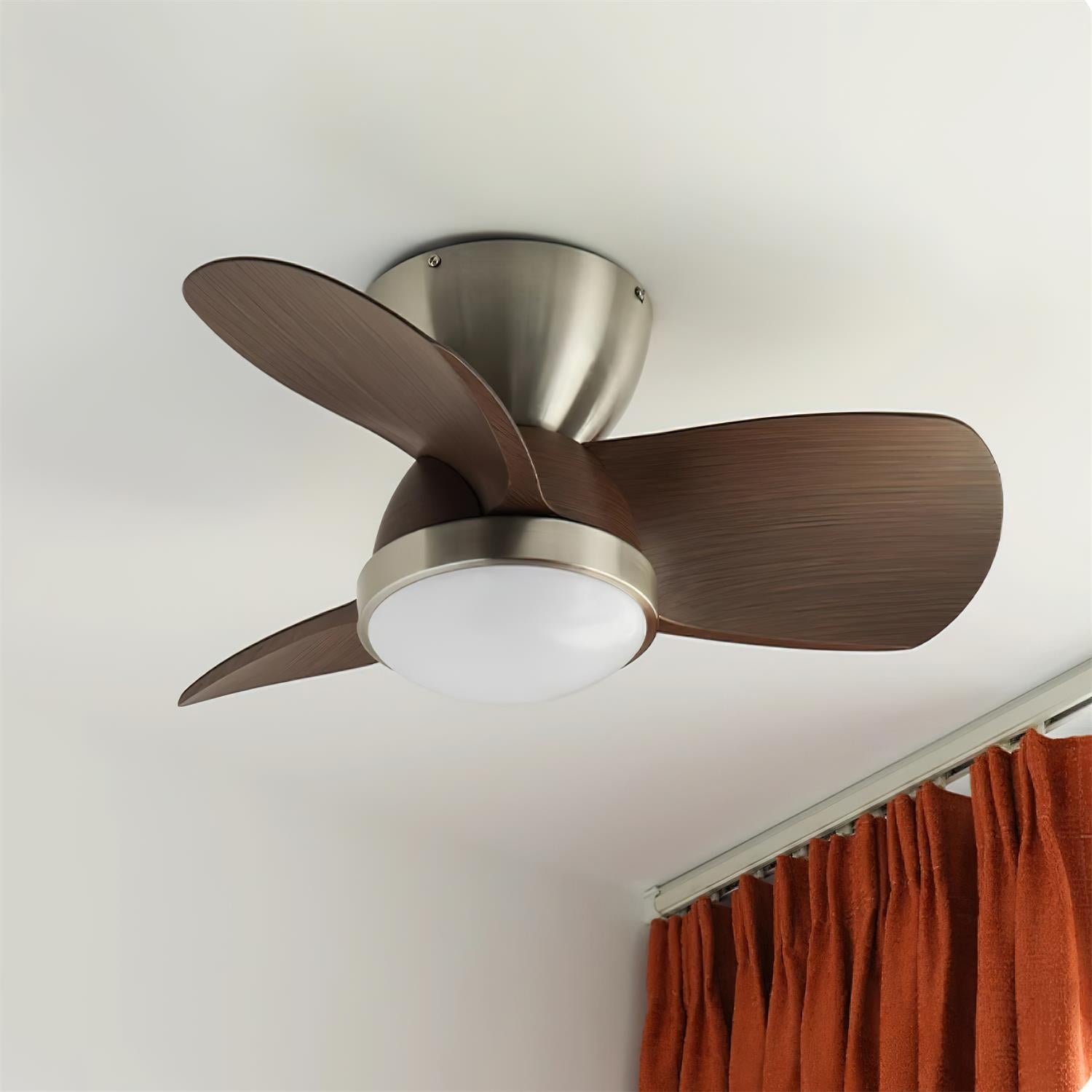 Ventilador de techo Ventra con luz en acabado níquel