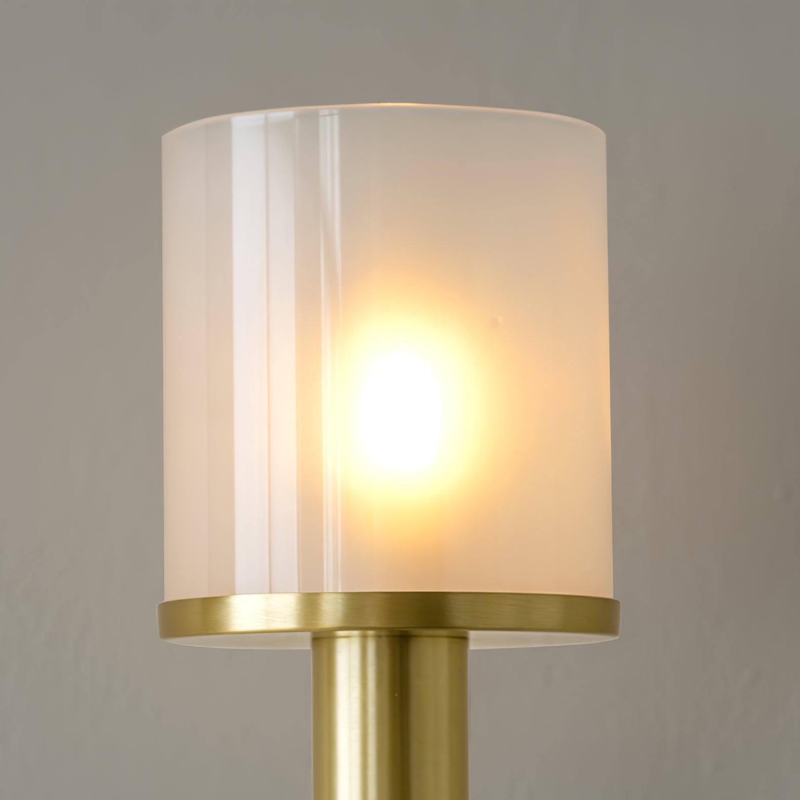 Tracie Classic Sconce - Letslighting