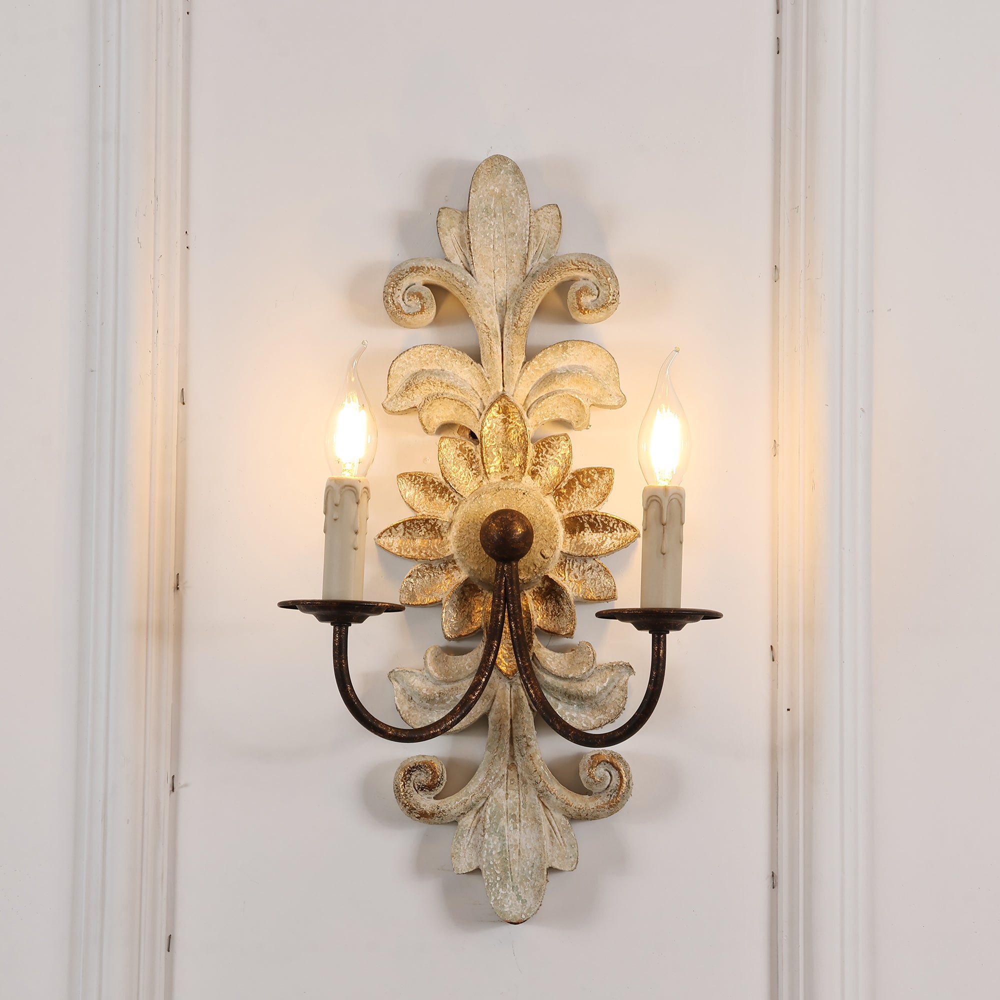 Vadora Postmodern Luxury Metal Sconce Wall Lamp - Lamp Copper