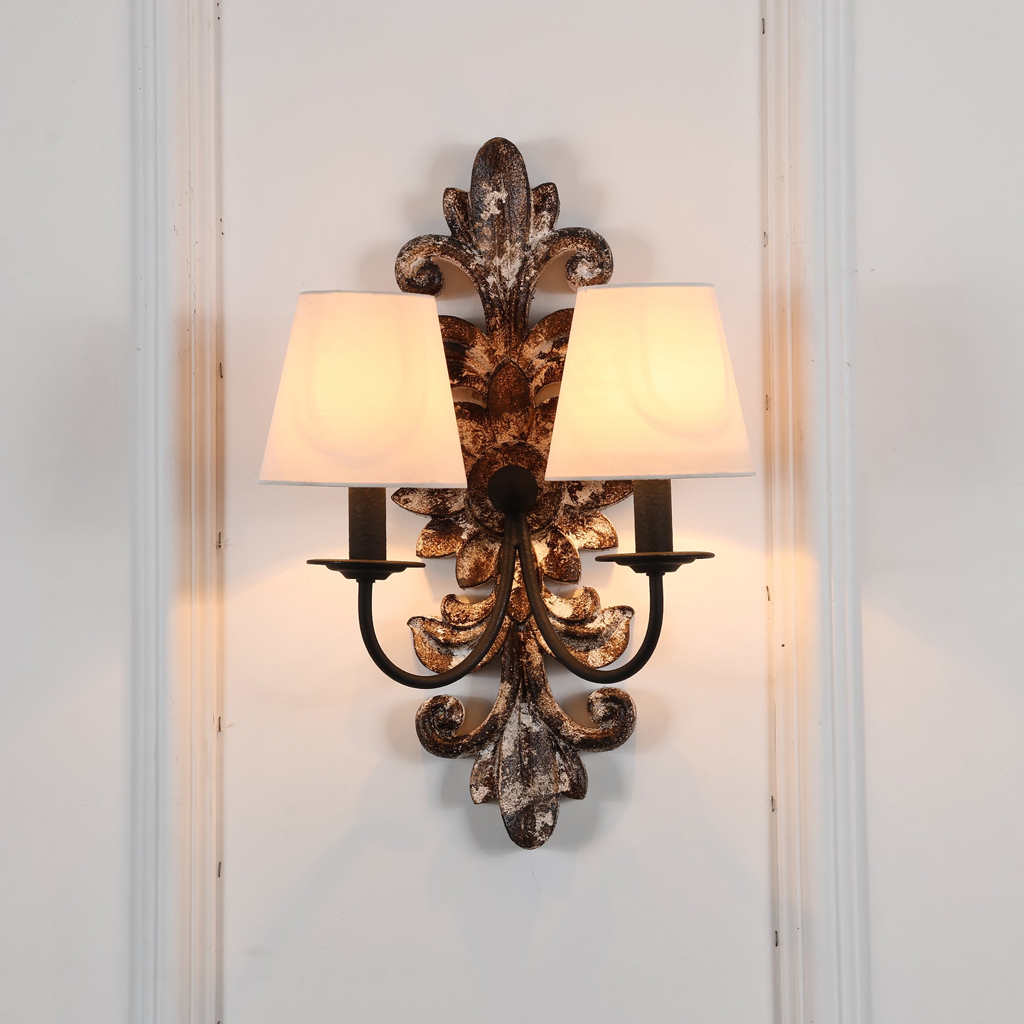 Vadora Postmodern Luxury Metal Sconce Wall Lamp - Lamp Copper