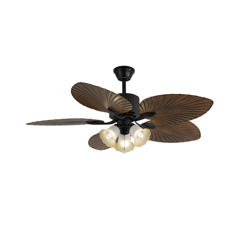 Ventilador con luz Solara con opción de pantalla blanca, estilo clásico.
