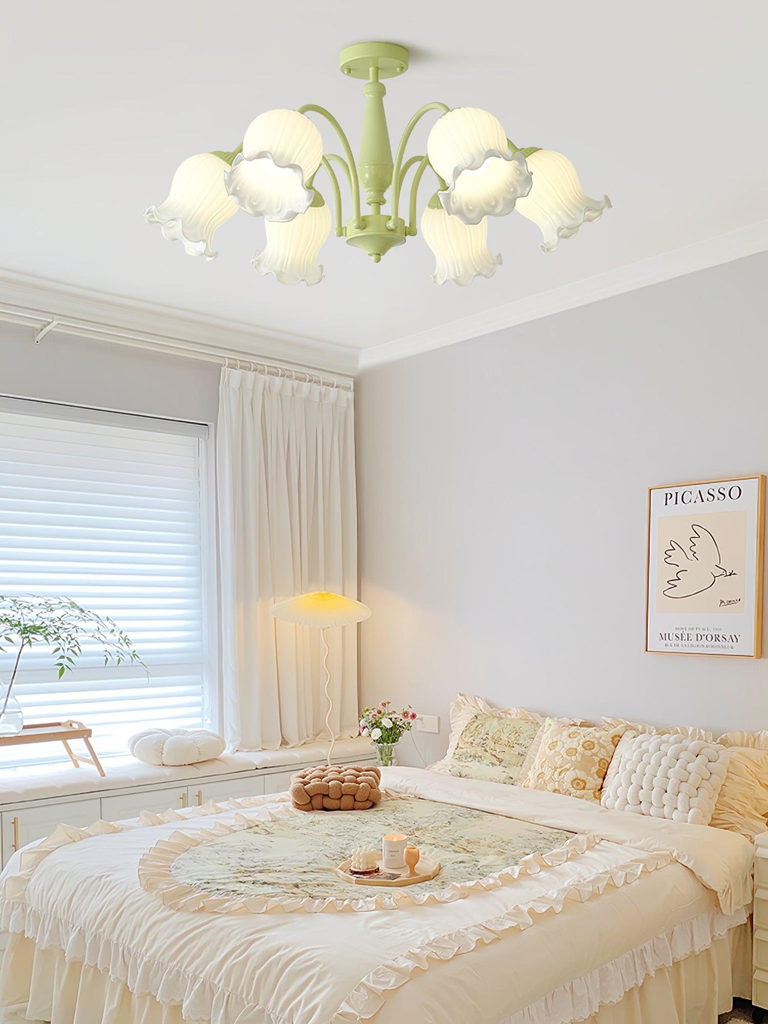 Lustra Trumpet Chandelier Floral Pastel Glass Petals - Letslighting