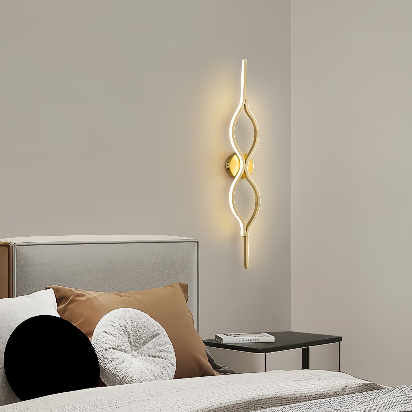 Twist Brass Wall Light - Letslighting