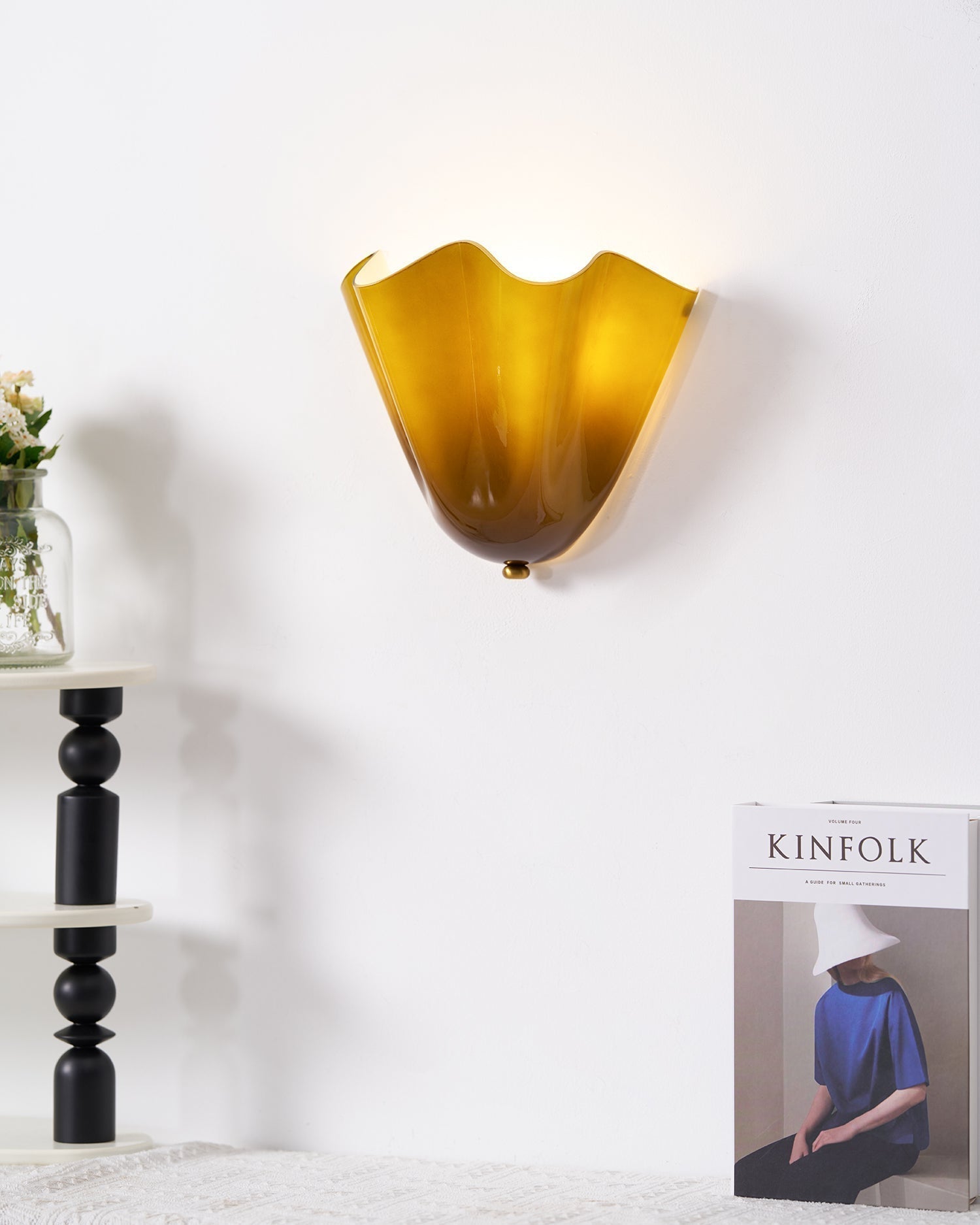 Petalia Wall Light - Letslighting