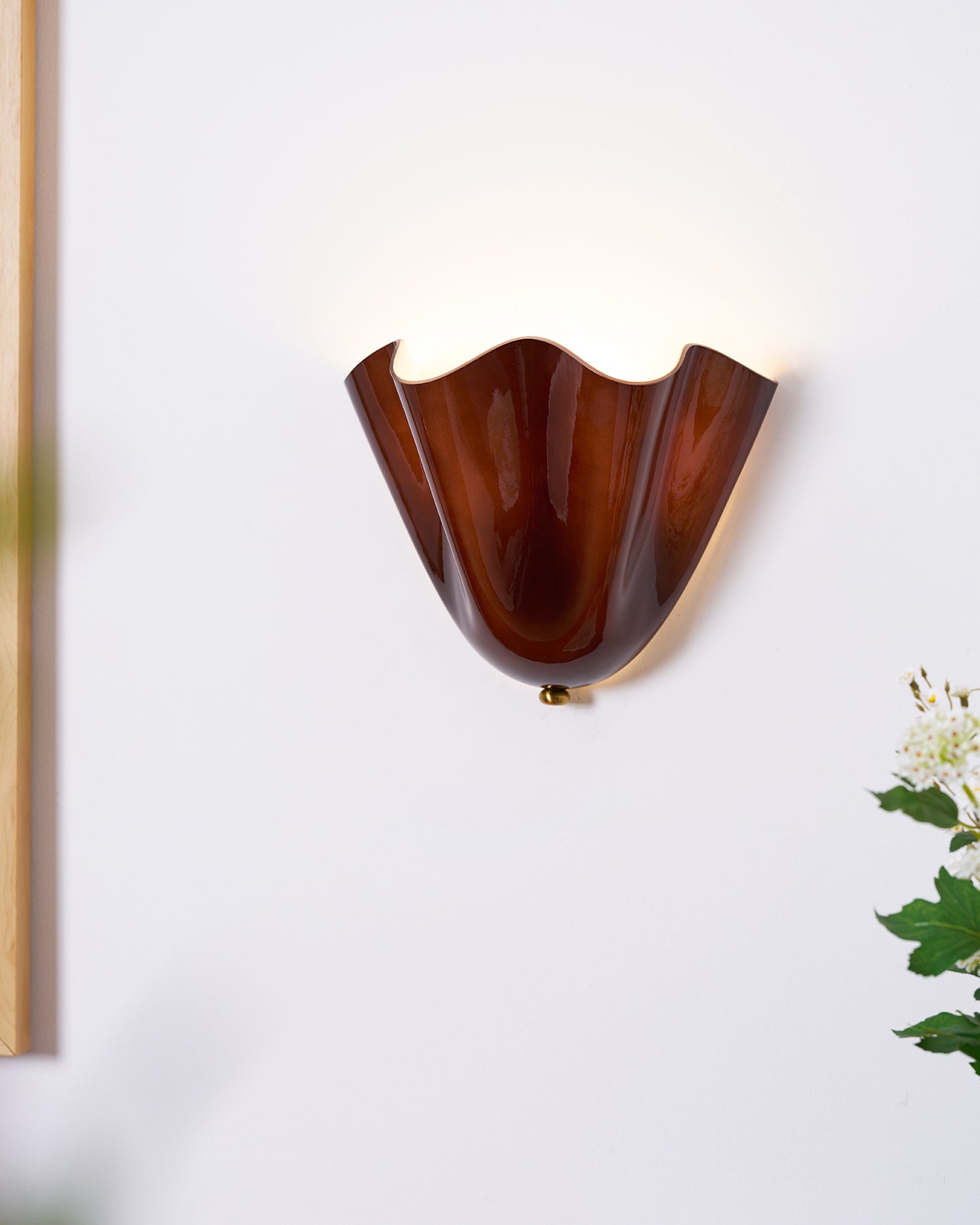 Petalia Wall Light - Letslighting