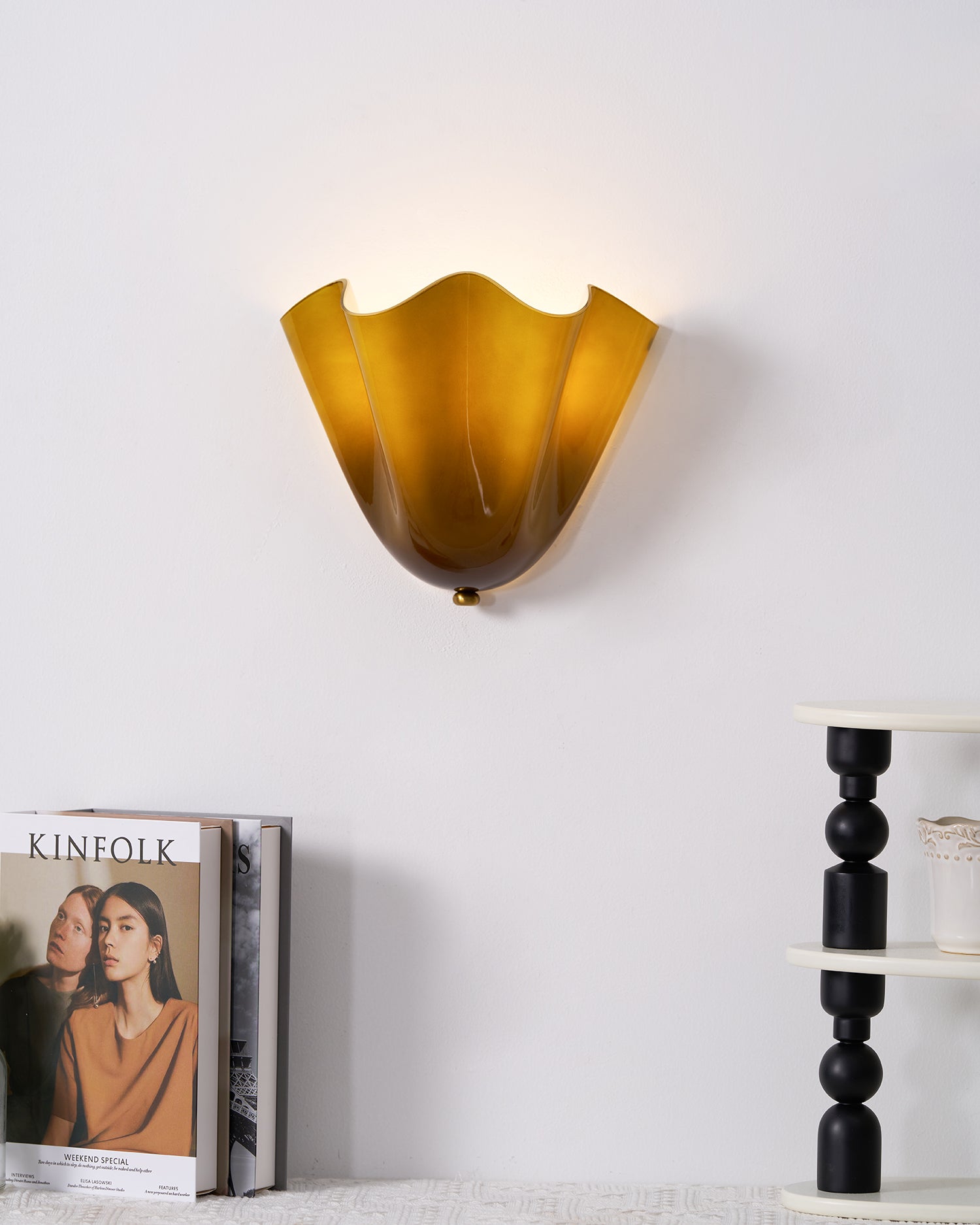 Petalia Wall Light - Letslighting