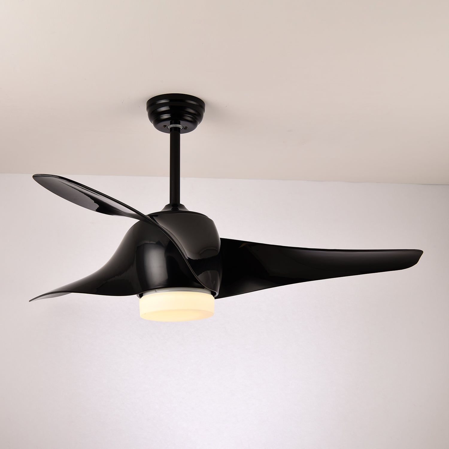Vista de la pantalla acrílica del ventilador con luz