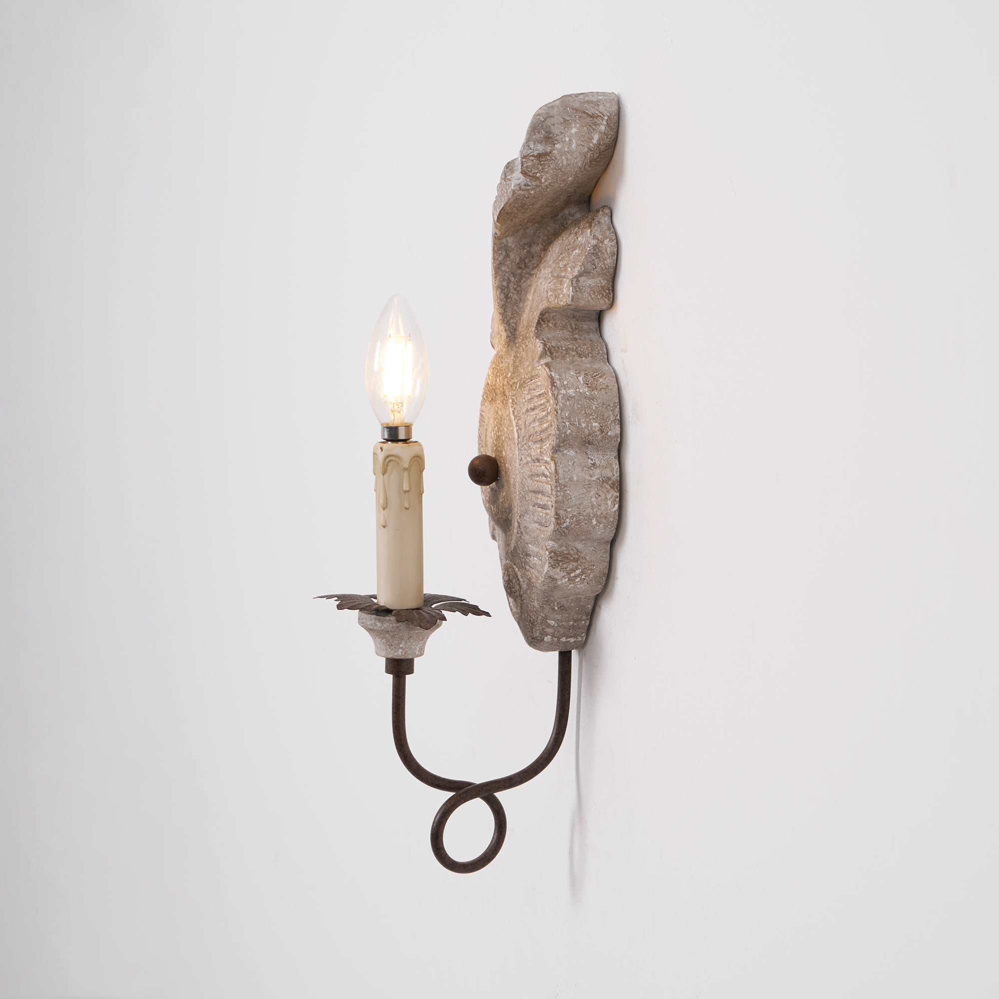 Olsilel Elegance Vintage Resin Metal Sconce Wall Lamp - Lamp Copper