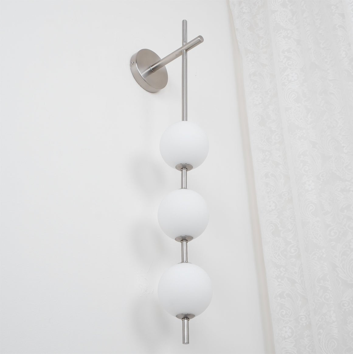Vertical Globe Wall Lamp - Letslighting