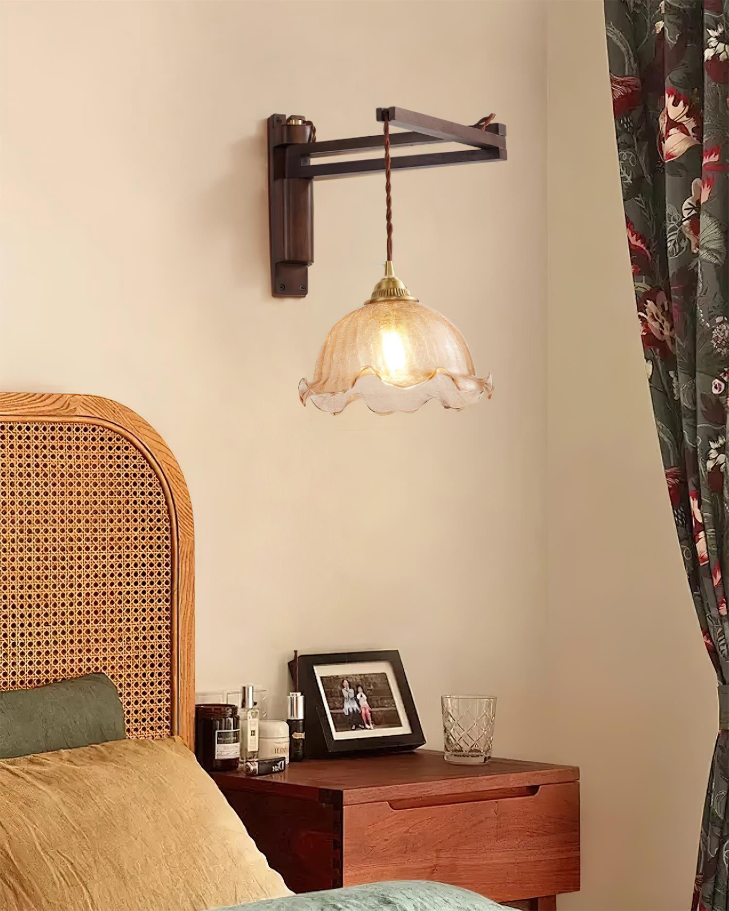 Geyla Rustic Wooden Wall Lamp - Letslighting