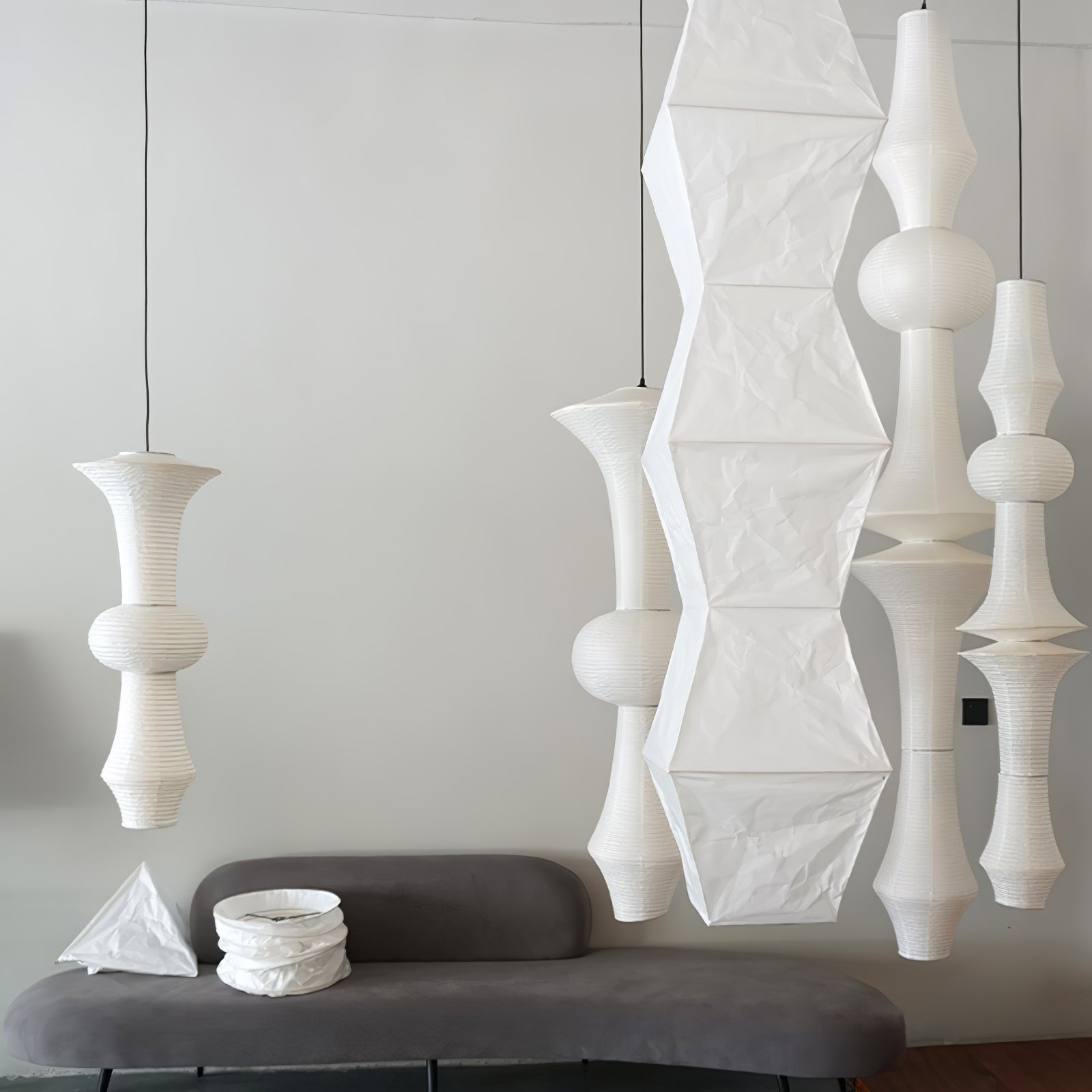 Ritta Lámpara Colgante Vertical Escultural de Papel